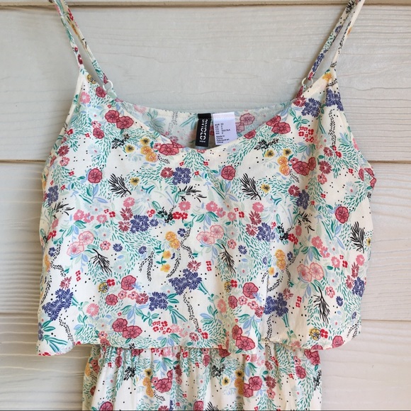 ♦️SOLD♦️Summer Floral Casual Mini dress - Picture 2 of 6